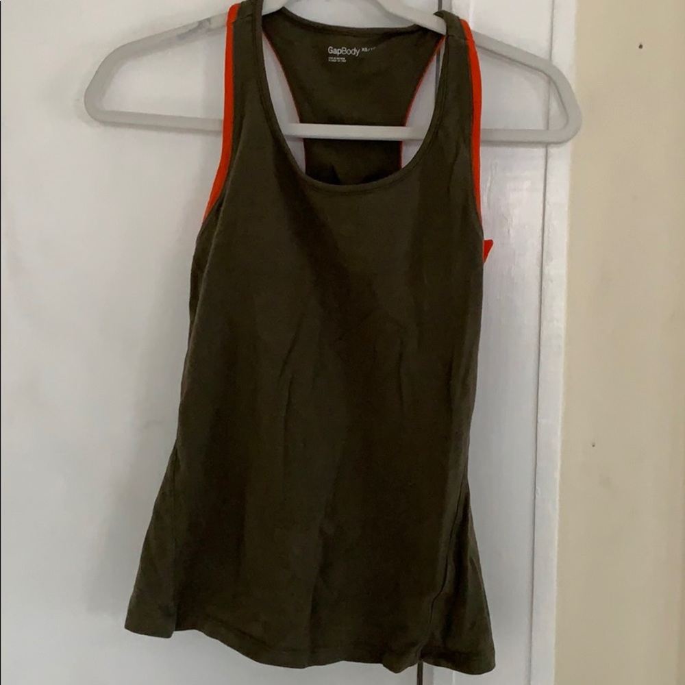 gap workout tank